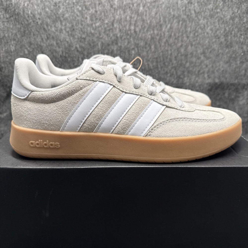 Adidas VL Court 3.0 JR1325 Mens Size 8.5 Grey White Gum Sole New Suede Sneakers